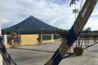 Nearby View and Attractions Mayon Lodging House