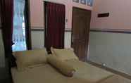 Kamar Tidur 4 Radhea Homestay