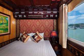 Kamar Tidur 4 Halong Dragon Cruise