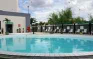 Swimming Pool 6 Royal Victoria Hotel