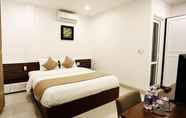 Kamar Tidur 6 Moon & Sun Hotel