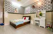 Bedroom 2 Ngoc Thinh Hotel