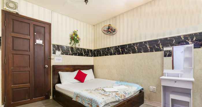 Bedroom Ngoc Thinh Hotel
