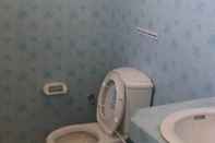 Toilet Kamar Jamaica Inn Koh Phangan