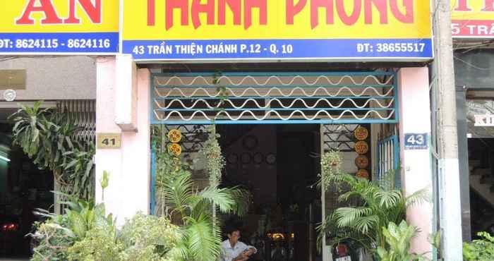 Bên ngoài Thanh Phong Hotel