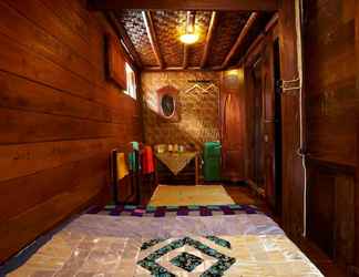 Lobby 2 Rumah Gadang Natigo "A Home to Stay with Tradition"