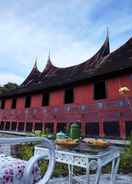 LOBBY Rumah Gadang Natigo "A Home to Stay with Tradition"