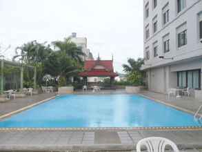 Kolam Renang 4 BP Grand Tower Hotel