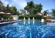 Swimming Pool 4 Palm Coco Mantra