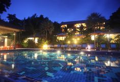 Swimming Pool 6 Palm Coco Mantra