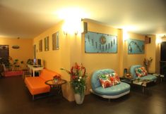 Lobby 3 Palm Coco Mantra