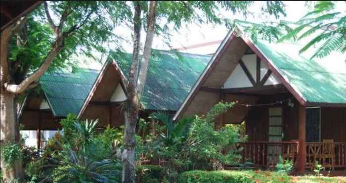 Lobby Rose Garden Samui Bungalow