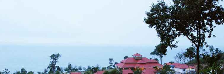 Lobi Golden Cliff Beach Resort