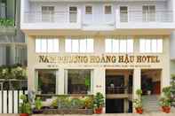 Bên ngoài Nam Phuong Queen Hotel