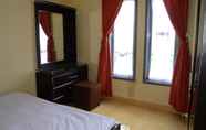 Kamar Tidur 5 Yasmin Guesthouse Bukittinggi