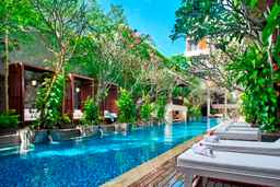 Jambuluwuk Oceano Seminyak Hotel, 13,596円