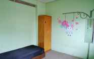 ห้องนอน 4 Female Room Only at Sawahan Timur (TAH)