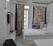 Bedroom 3 Quan Hotel