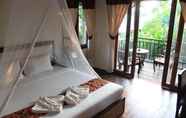 ห้องนอน 5 Lanta Happy Hill Resort