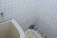 Toilet Kamar Male Room Only near Universitas Andalas (K18)