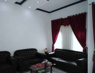 Lobby 2 Cozy Room near Minangkabau International Airport (RTN)