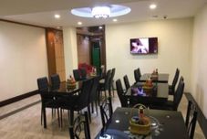 餐厅 Taj Place Residency