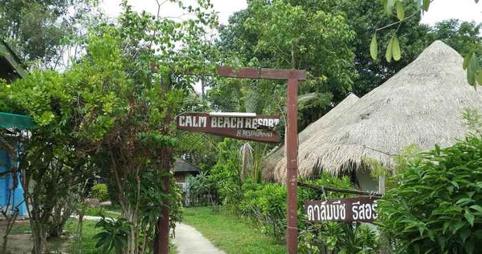 Lobby Calm Beach Resort