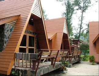 Bangunan 2 FantaSea Bungalows