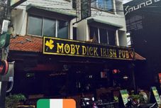 外部的 Moby Dick Guesthouse