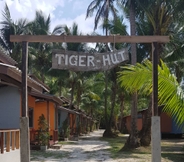 Lobby 2 Tiger Hut