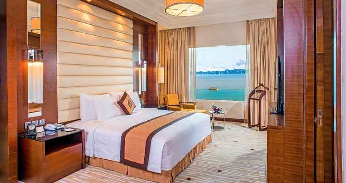 Bilik Tidur Royal Halong Hotel 5 Star