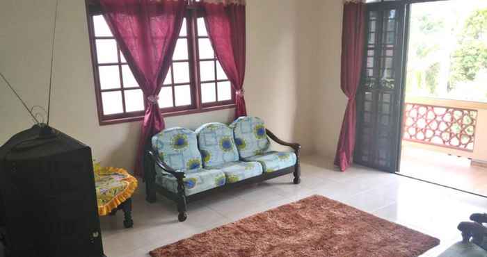 Lobi Z & R Homestay 1