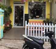 Luar Bangunan 2 Backpacker Inn Dalat