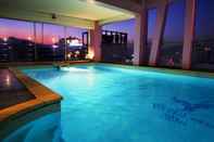 Swimming Pool Golden Rain Hotel Nha Trang