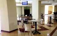 Lobby 6 Apartment Buah Batu Park Bandung by Syarif