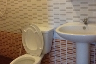 Toilet Kamar Thorfan Resort