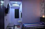 Kamar Tidur 2 Oval Guesthouse