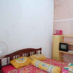 เกสต์เฮาส์ Febbycell 1, โรงแรม & ที่พัก BPJS Ketenagakerjaan Padang