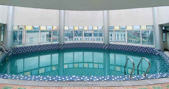 Swimming Pool Muong Thanh Thanh Nien Vinh Hotel
