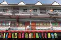 Bangunan Moon Dance Hostel