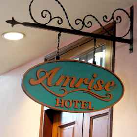 Exterior / Building 1 Khách sạn Amrise, Khách sạn Tocha Bistro | Alfresco Dining, Bar & Grill