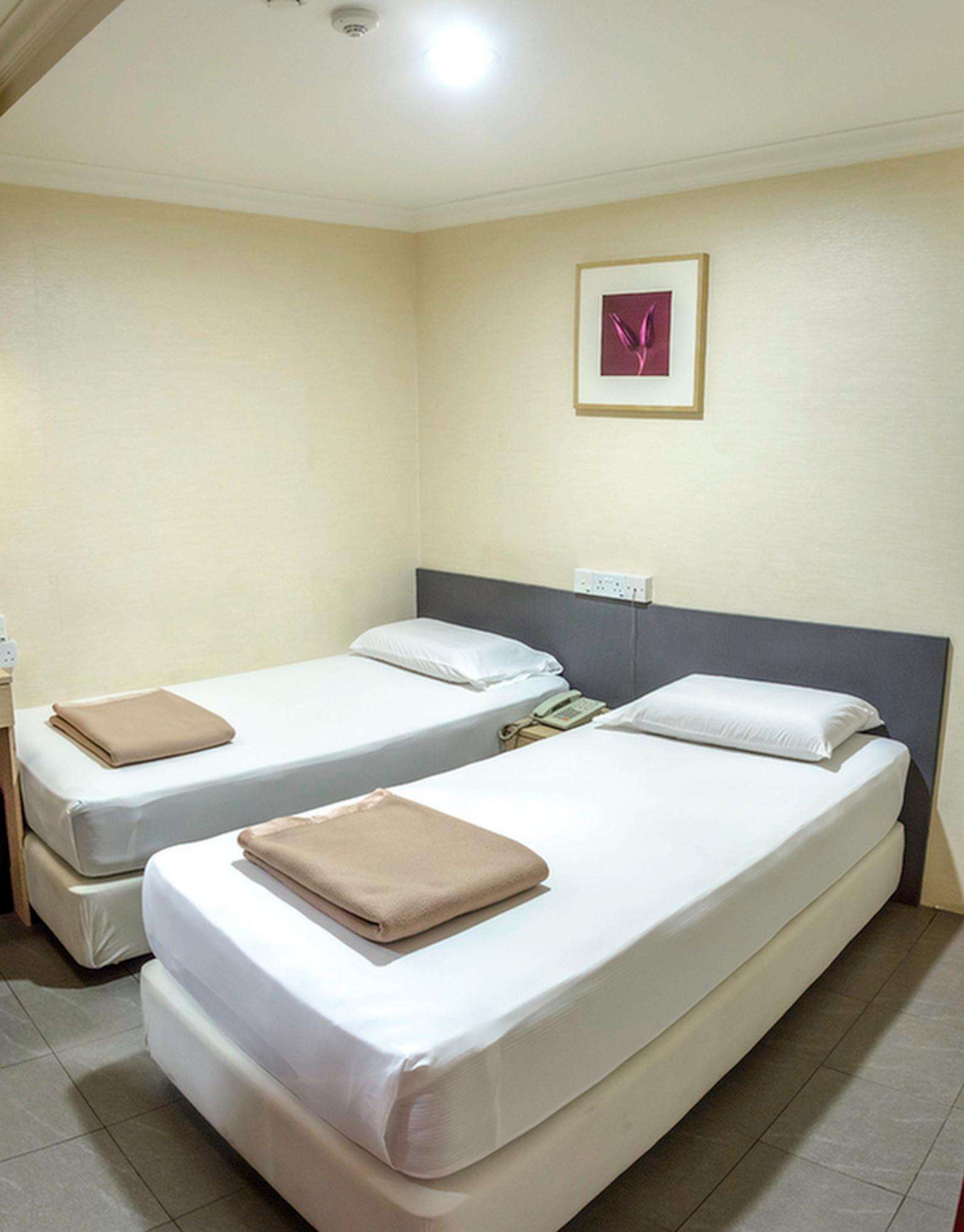 Amrise Hotel khách sạn Singapore giá rẻ