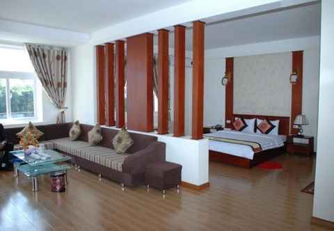 Phòng ngủ Anphaan Hotel
