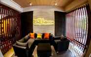 Lobi 2 Euanjitt Chill House