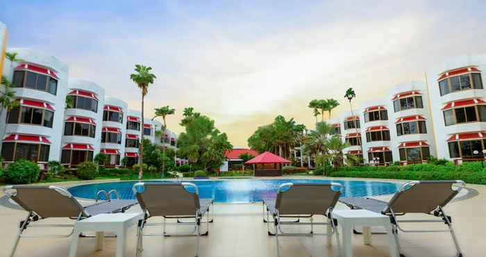 Luar Bangunan Palmeraie Beach Hotel