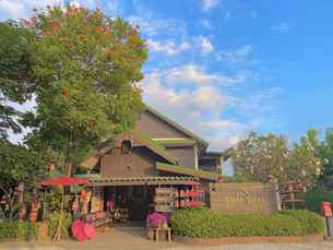 Thai Thai Sukhothai Resort, Rp 618.521