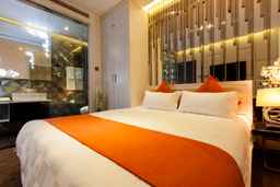 Signature Boutique Hotel, USD 29.43
