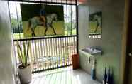 In-room Bathroom 2 Slow Life Farmstay - Organic Group