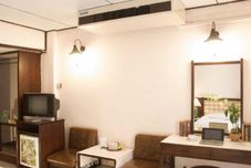 寝室 Chang Puak Hotel