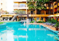 สระว่ายน้ำ 7 Mind Resort